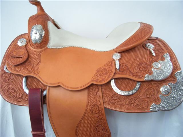 Used Saddle:- Image Number:0